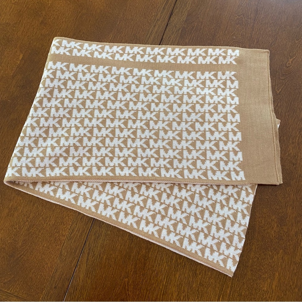 Michael Kors Scarf